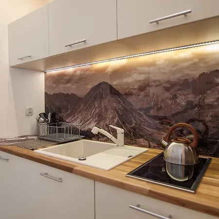 & Na Ogrodzie Alpesi faház